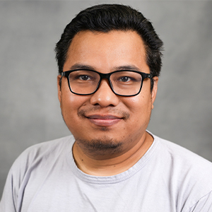  布布内什喇嘛博士