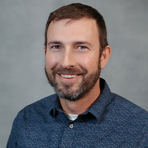 特拉维斯雷诺兹