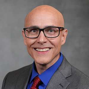 艾伦·托马斯，化学系