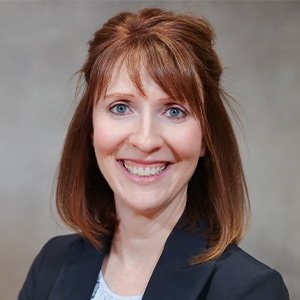 贾尼斯森林's headshot