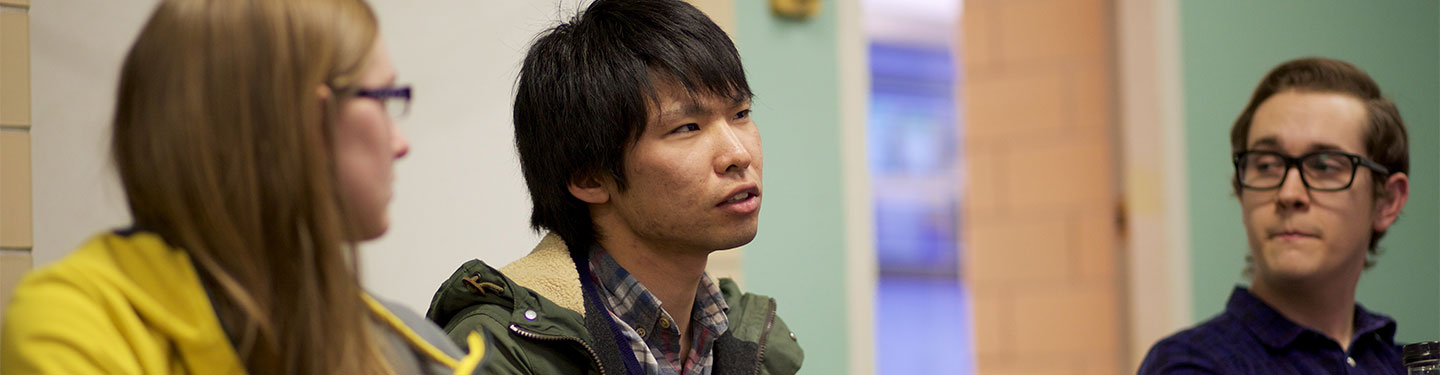 太阳城娱乐官网 CSIT 学生 in class