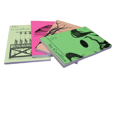 a stack of copies of the 钟琴