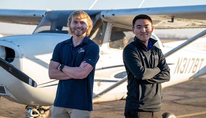 Levi and Yu in front of cesena
