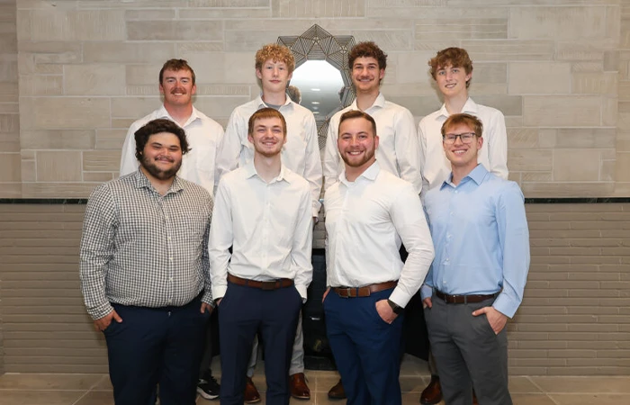 校友会主席 members