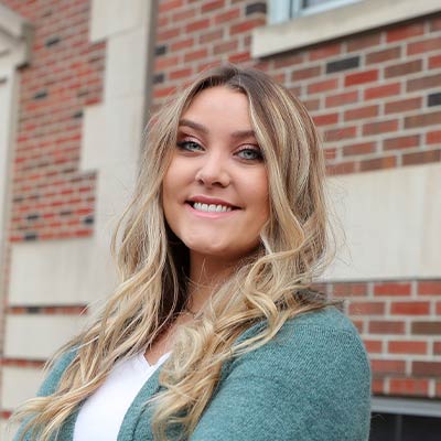 艾米丽·巴克斯特